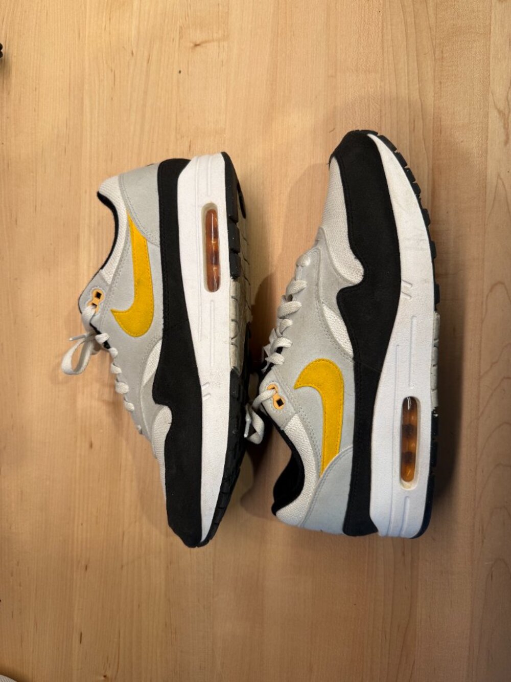Nike Air Max 1 White University Gold Black Size 12